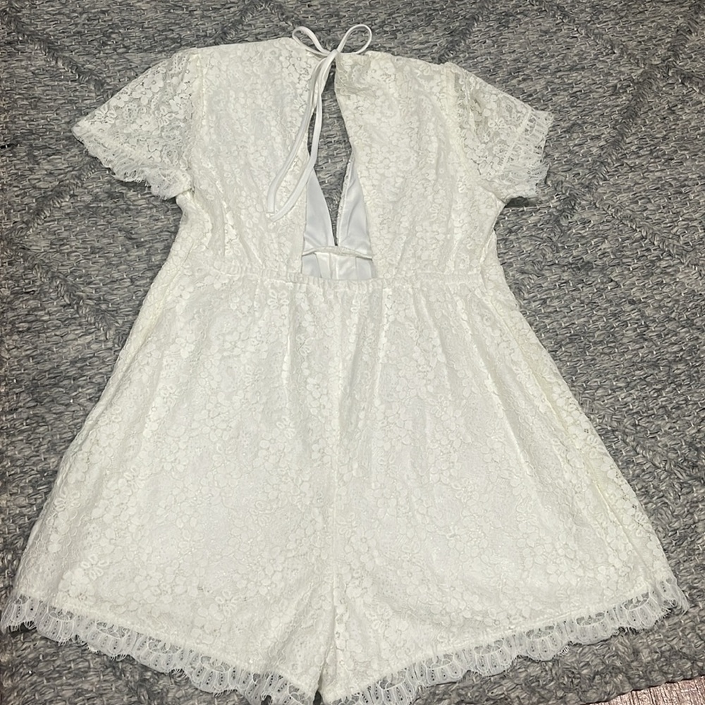 Romper - Picture 2 of 3